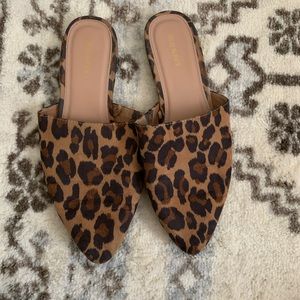 Leopard mules